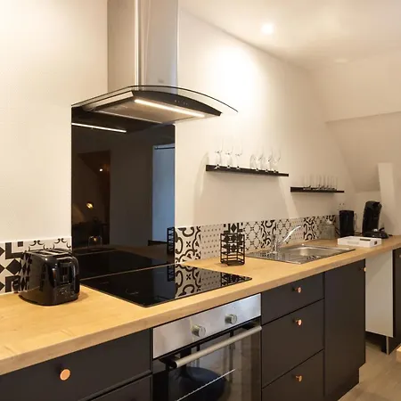 Le Saint Just T2 Centre Historique Apartament *